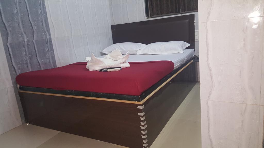 Hotel Al Mehraj مومباي المظهر الخارجي الصورة